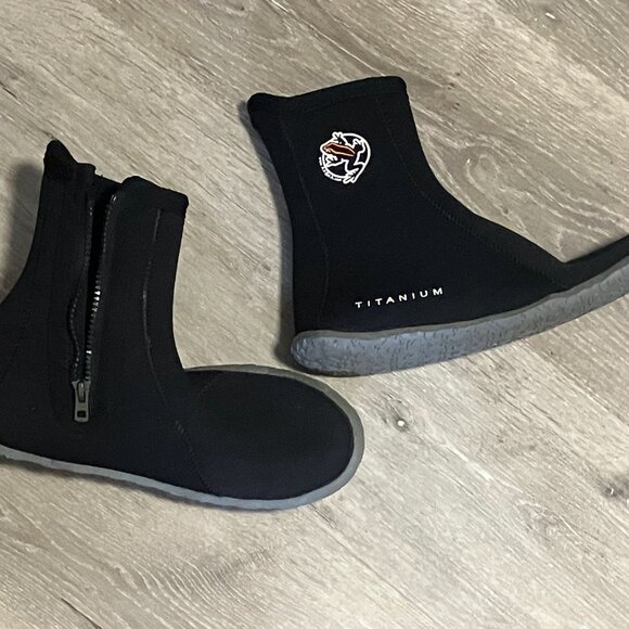 Scuba diving gear - Picture 3 of 7